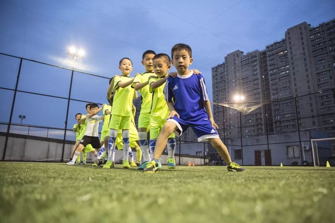 北京足球训练基地_北京足球训练营_北京足球训练班